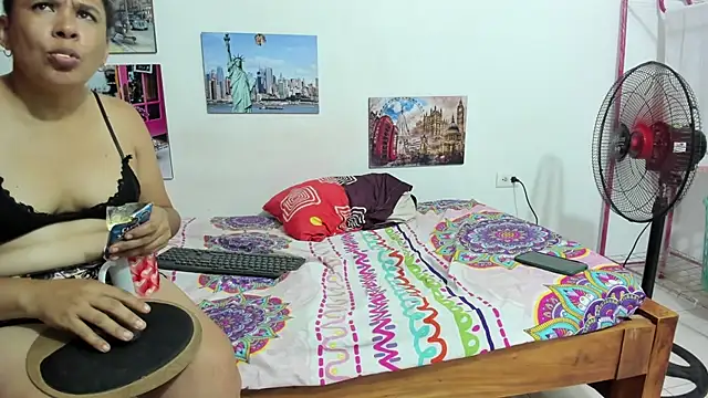 Roxana_Brayan webkamerás műsora