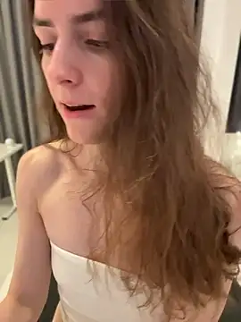 ErikaJensen Webcam-Show