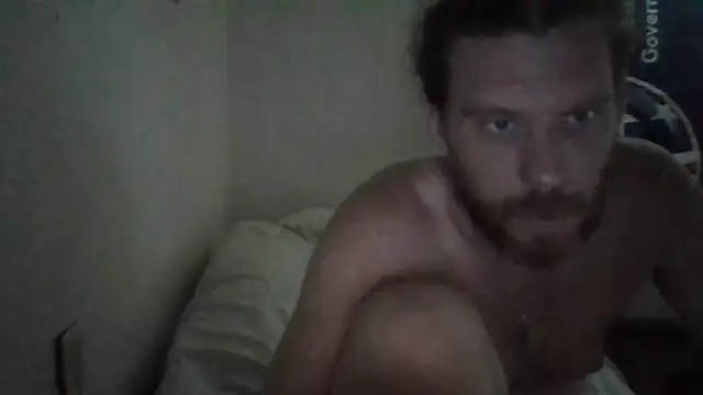 truthreal8387 Show in webcam