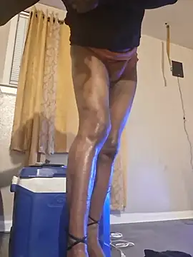 SISSY_KANDI Шоу с уебкамера