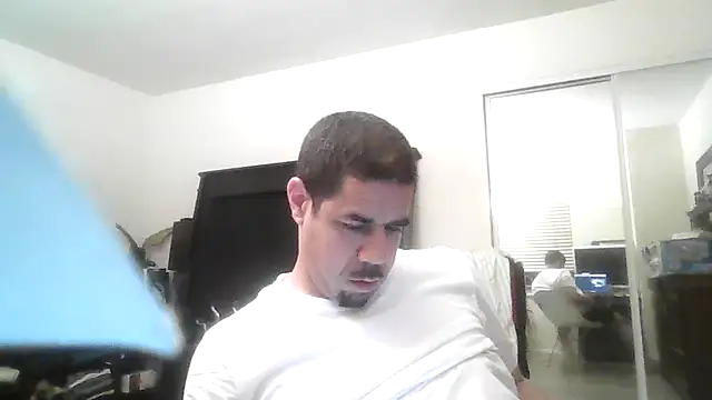 toosexy4myshirt Webcam show