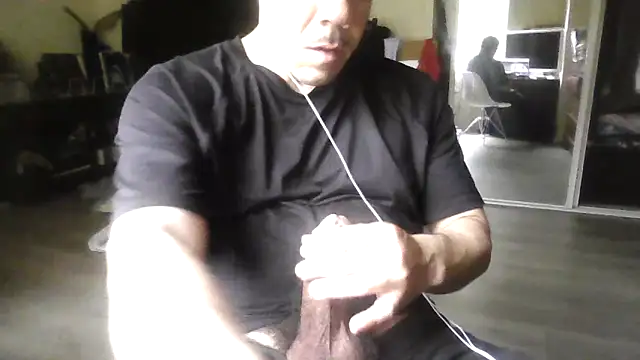 toosexy4myshirt webcam show