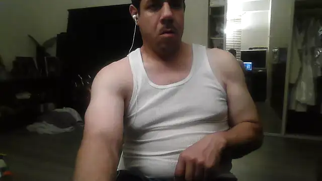 toosexy4myshirt's Webcam Show
