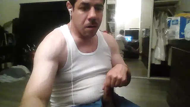 toosexy4myshirt: διαδικτυακό σόου στην κάμερα