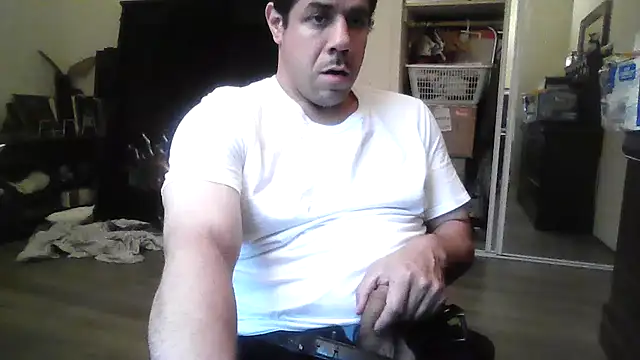 toosexy4myshirt Show in webcam