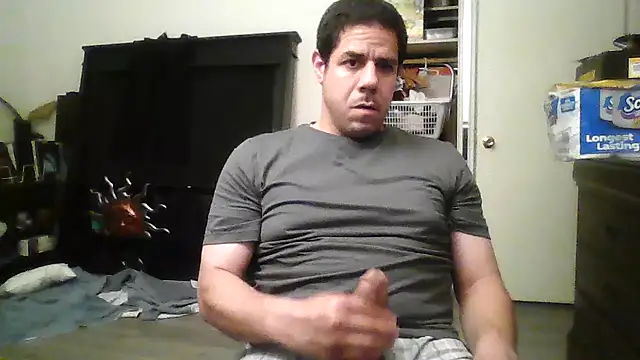 toosexy4myshirt's Webcam Show