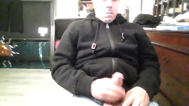 toosexy4myshirt Show in webcam