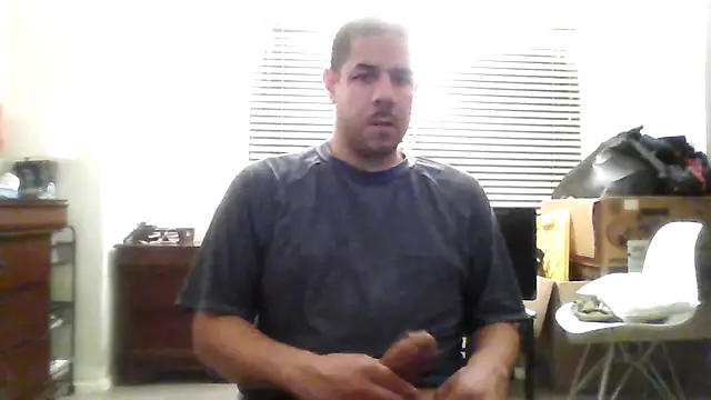 toosexy4myshirt's Webcam Show