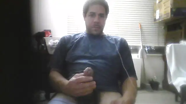 toosexy4myshirt Show in webcam