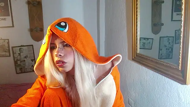 Chat XXX ao vivo de kittydemon_