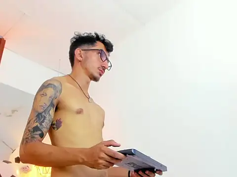 DylanAnderson1 Webcam Show
