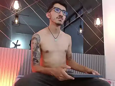 DylanAnderson1 Webcam Show