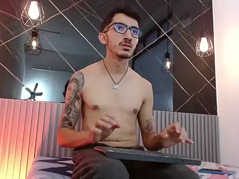 DylanAnderson1 – webcam-show