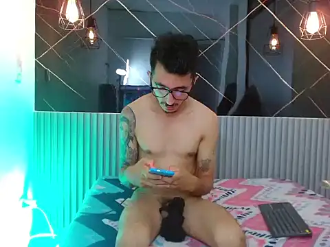 DylanAnderson1: διαδικτυακό σόου στην κάμερα