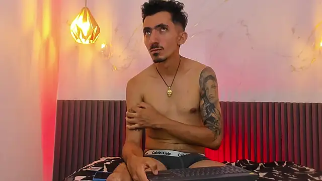 Show de DylanAnderson1 na webcam