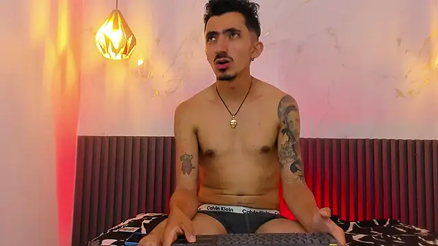 DylanAnderson1 Show Webcam