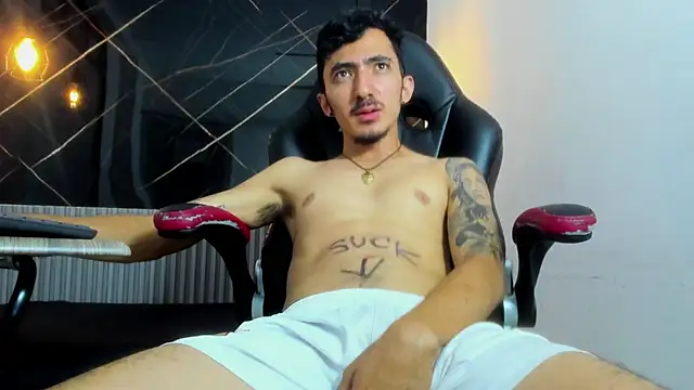 DylanAnderson1 Webcam Show