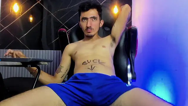 Show de DylanAnderson1 na webcam