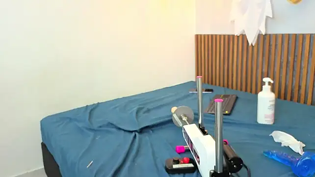 DylanAnderson1's Webcam Show