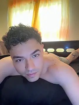 Show de Samu_Miller01 na webcam
