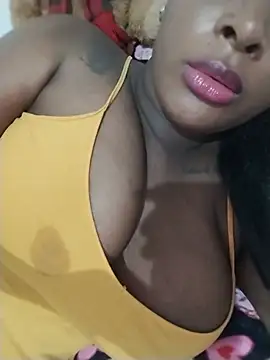 Chat +18 de SweetMilady_ ao vivo