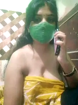 Show modela JYOTI_023 na web-kameri