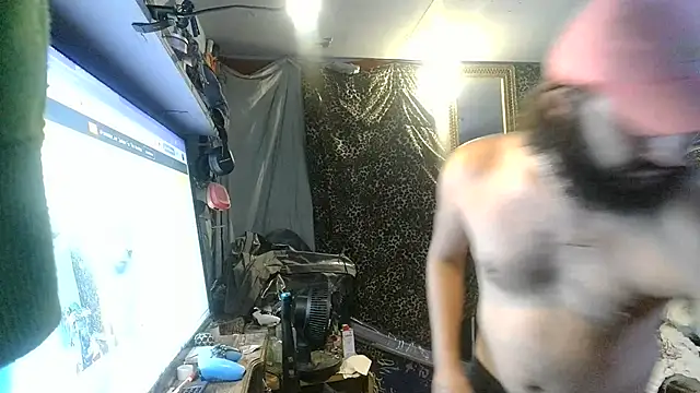 Вебкам-шоу CrowdedAmbrosia8