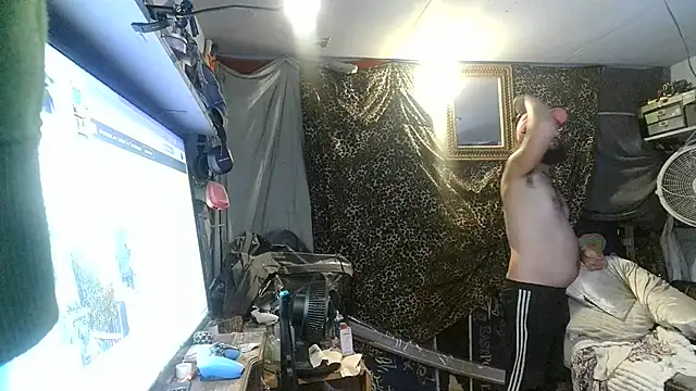 CrowdedAmbrosia8 – webcam-show
