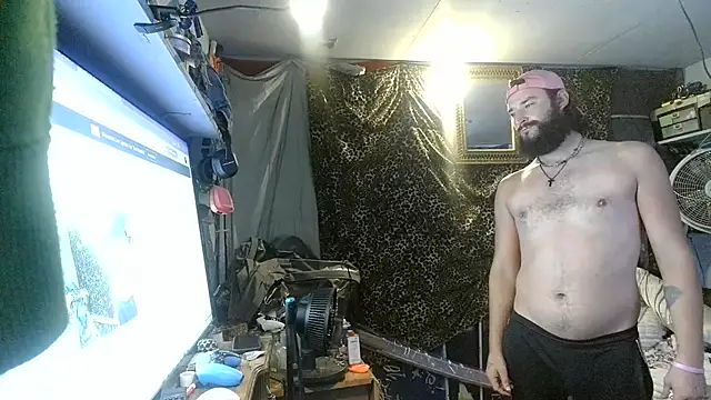 CrowdedAmbrosia8 Webcamshow