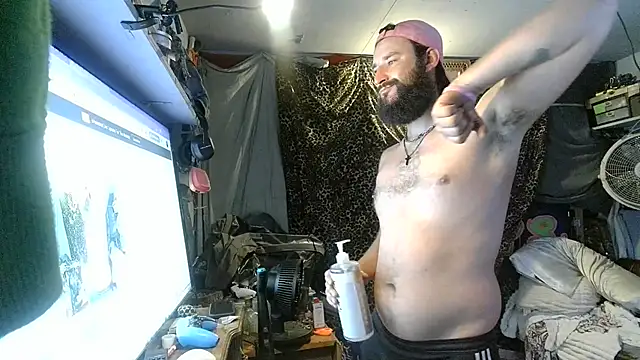 CrowdedAmbrosia8 webcam show