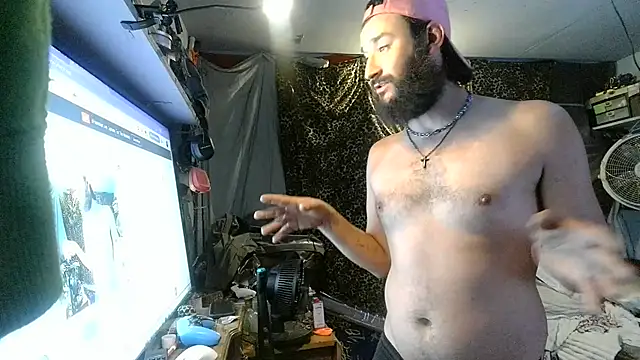 CrowdedAmbrosia8 Webcam show