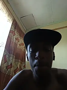 Show modela Nitram2290 na web-kameri