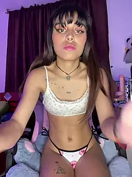 Chatroom XXX en direct de freya_sama2