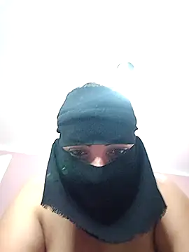 hot_farawla00 Show in webcam