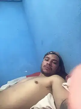 Show modela zennypzs na web-kameri
