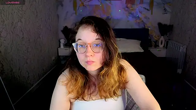 Aleks-casterrr's Live XXX Chat