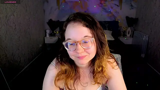 Aleks-casterrr Adlı Modelin Canlı XXX Sohbeti