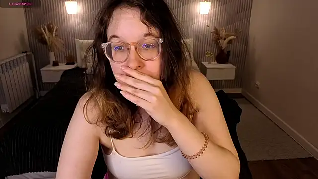 Aleks-casterrr's Live XXX Chat