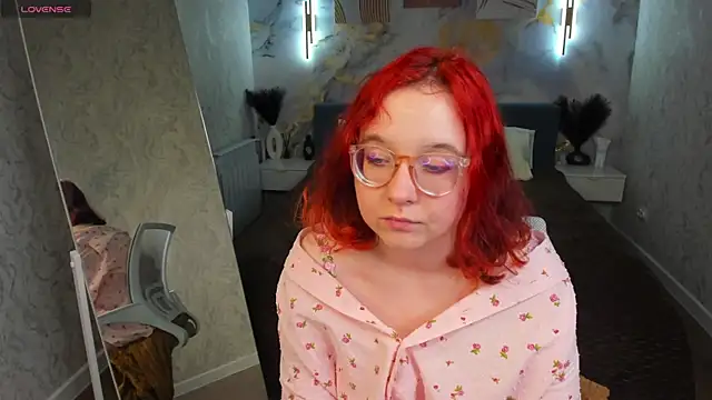 Chat +18 de Aleks-casterrr ao vivo