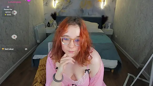 Aleks-casterrr's Live XXX Chat