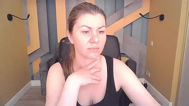 Webkamerová show LunaKissesx