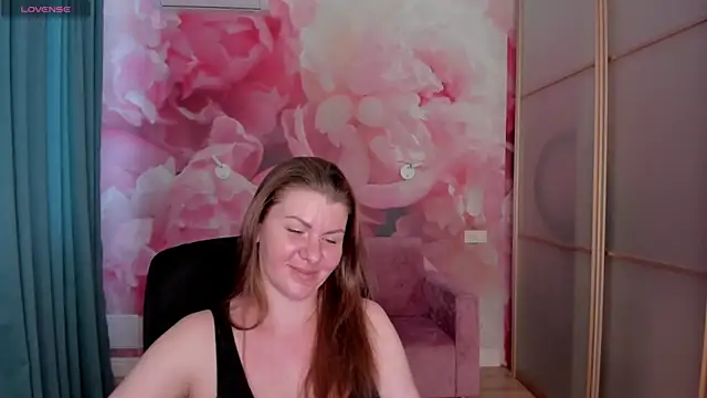 LunaKissesx – Kamerová šou