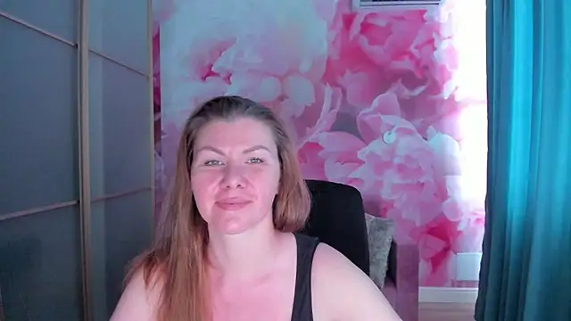 LunaKissesx Webcam-Show