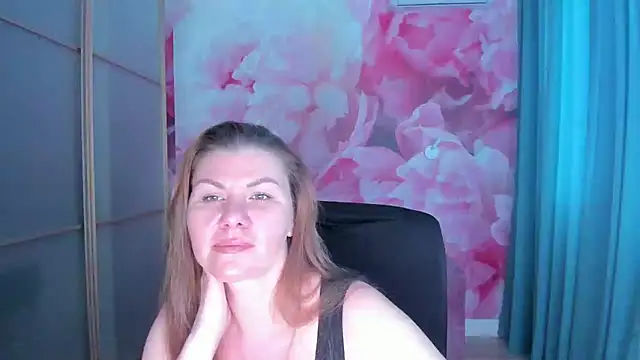 LunaKissesx – Kamerová šou