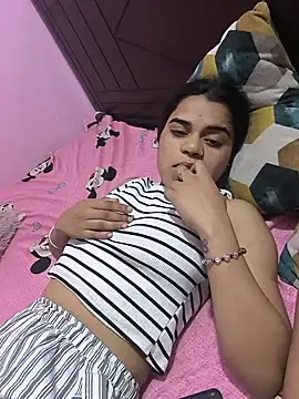hoty_raj Pertunjukan Webcam