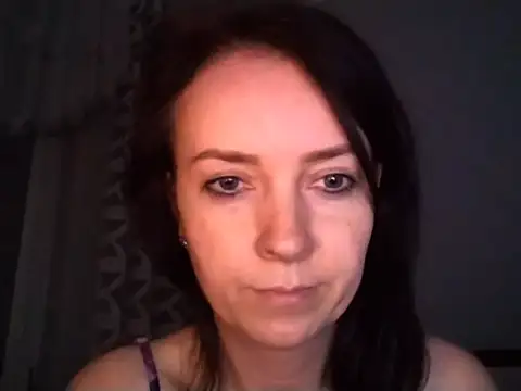 Show modela JenniferAlone na web-kameri