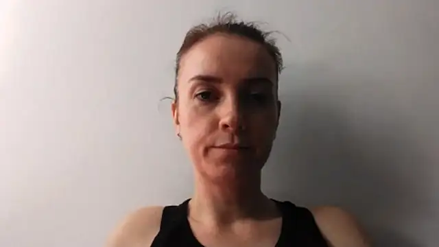 XXX chat uživo modela JenniferAlone