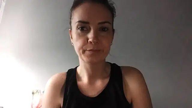 JenniferAlone's Live XXX Chat