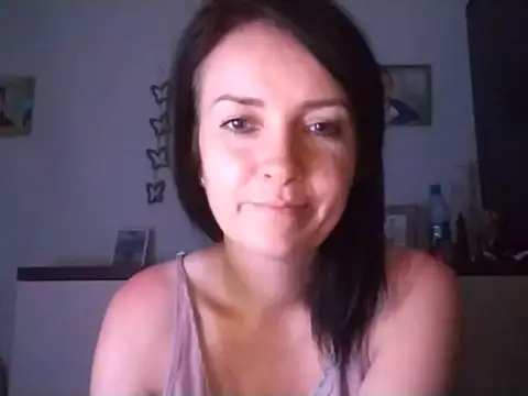 Živý XXX chat JenniferAlone