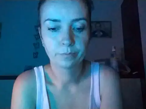 JenniferAlone Chat XXX live